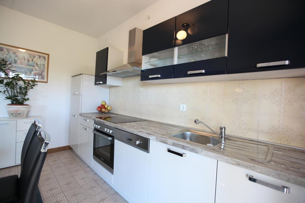 Apartment Marin Seget Donji ภายนอก รูปภาพ