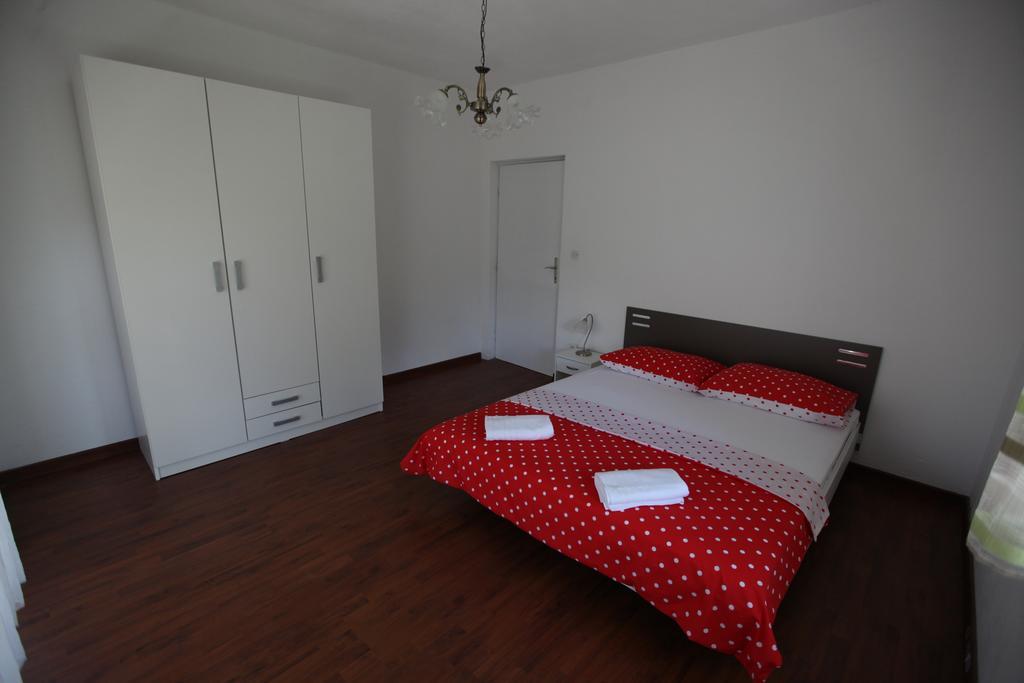 Apartment Marin Seget Donji ภายนอก รูปภาพ